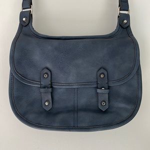 Madden Girl crossbody messenger